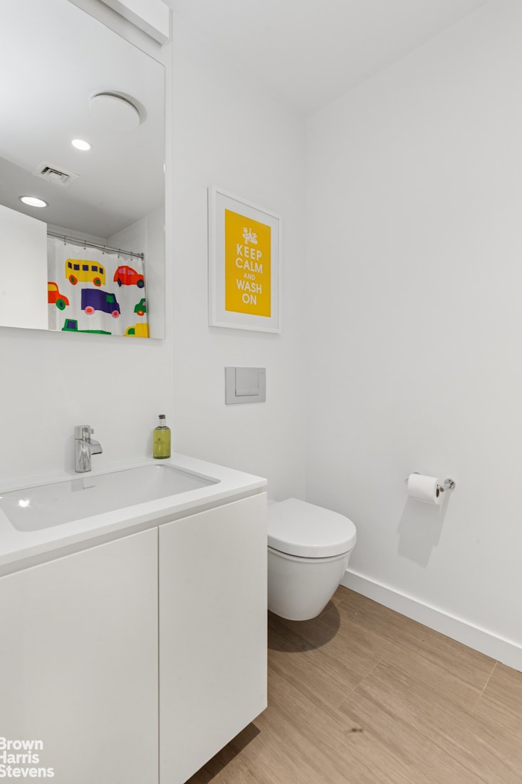 35 W 71ST Street 1