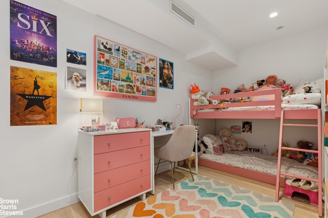 35 W 71ST Street 1