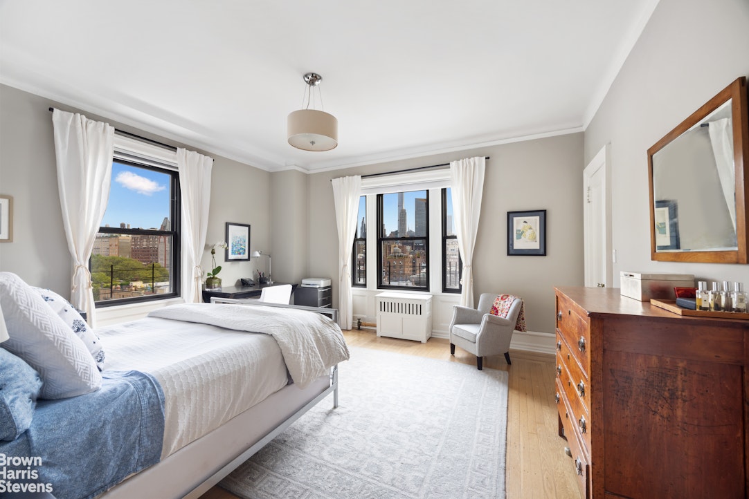 150 W 79TH Street 10E