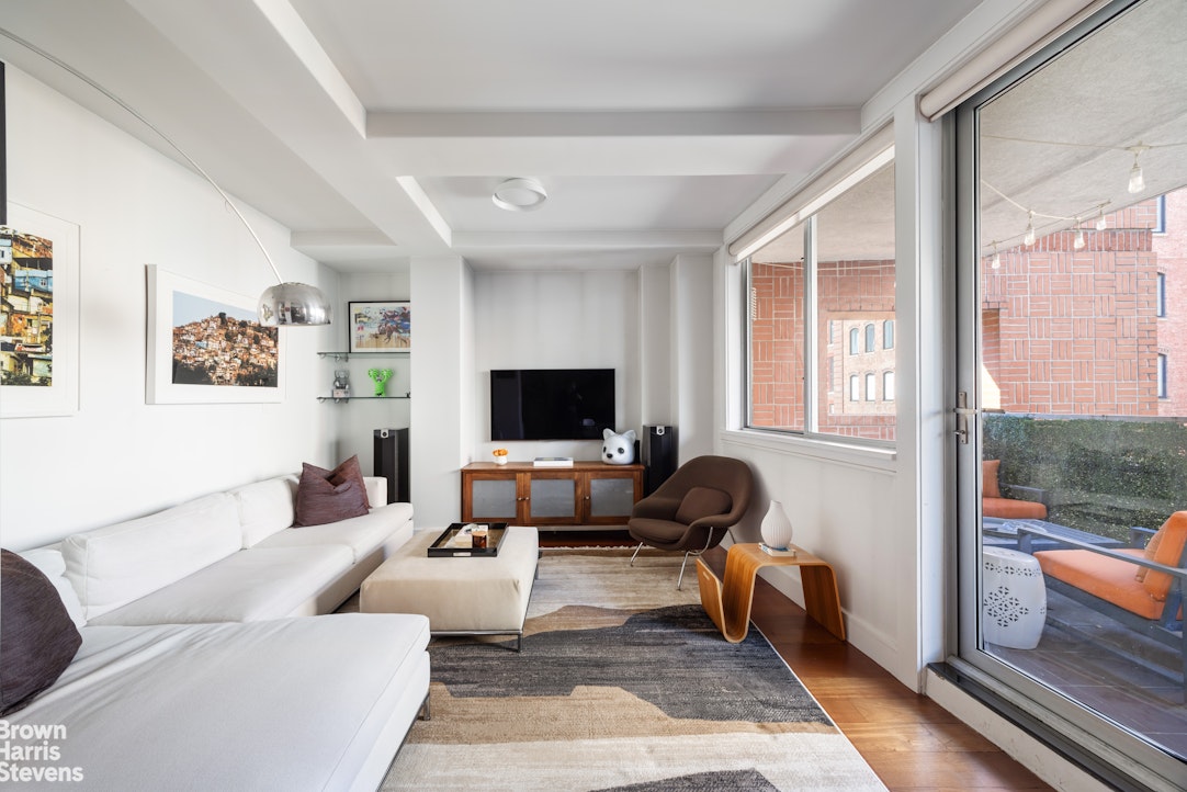 123 BAXTER Street 4A