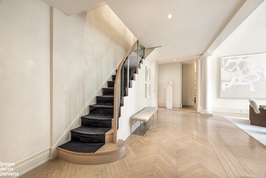 14 E 75TH Street 2/3C