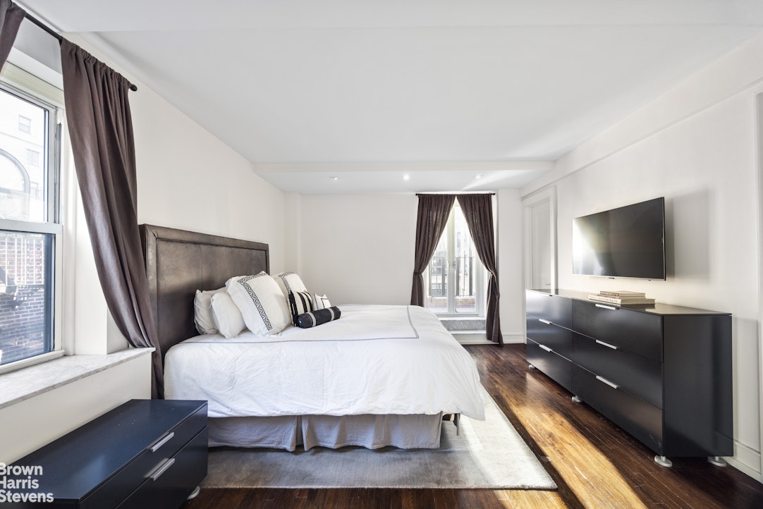 433 E 51ST Street 11/12G