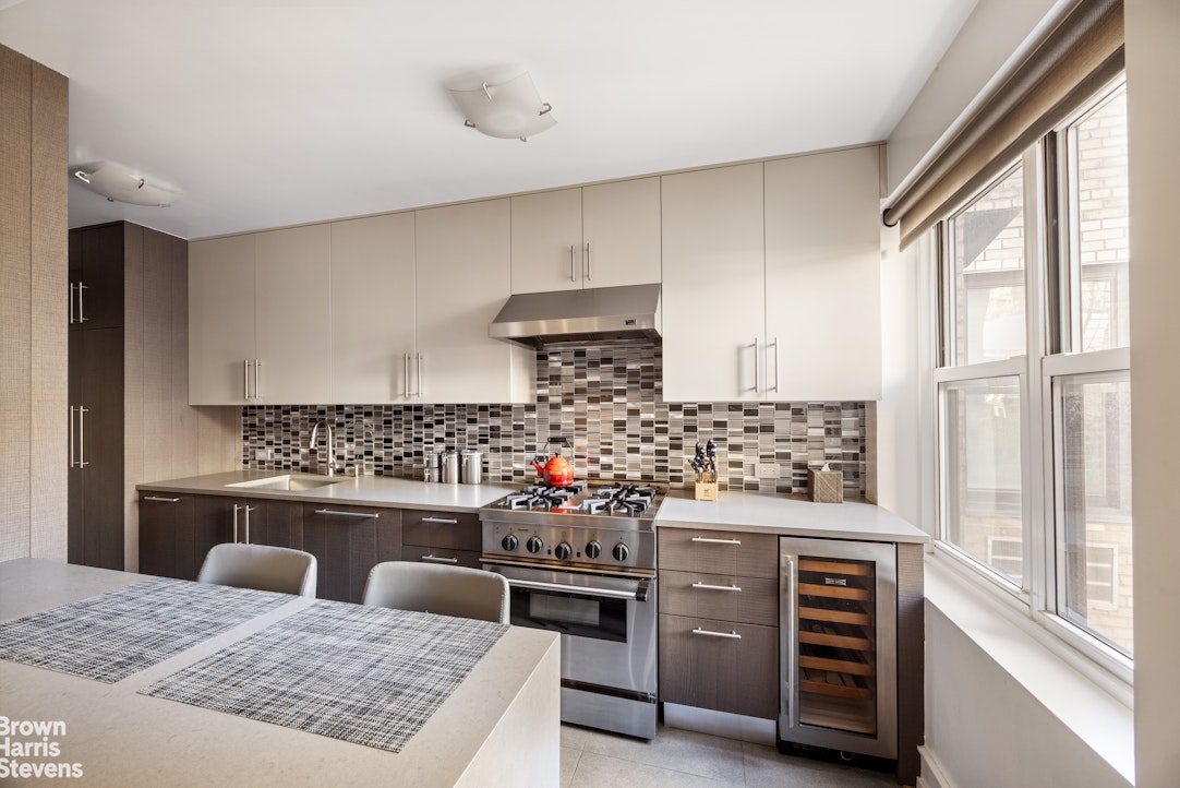 433 E 51ST Street 11/12G