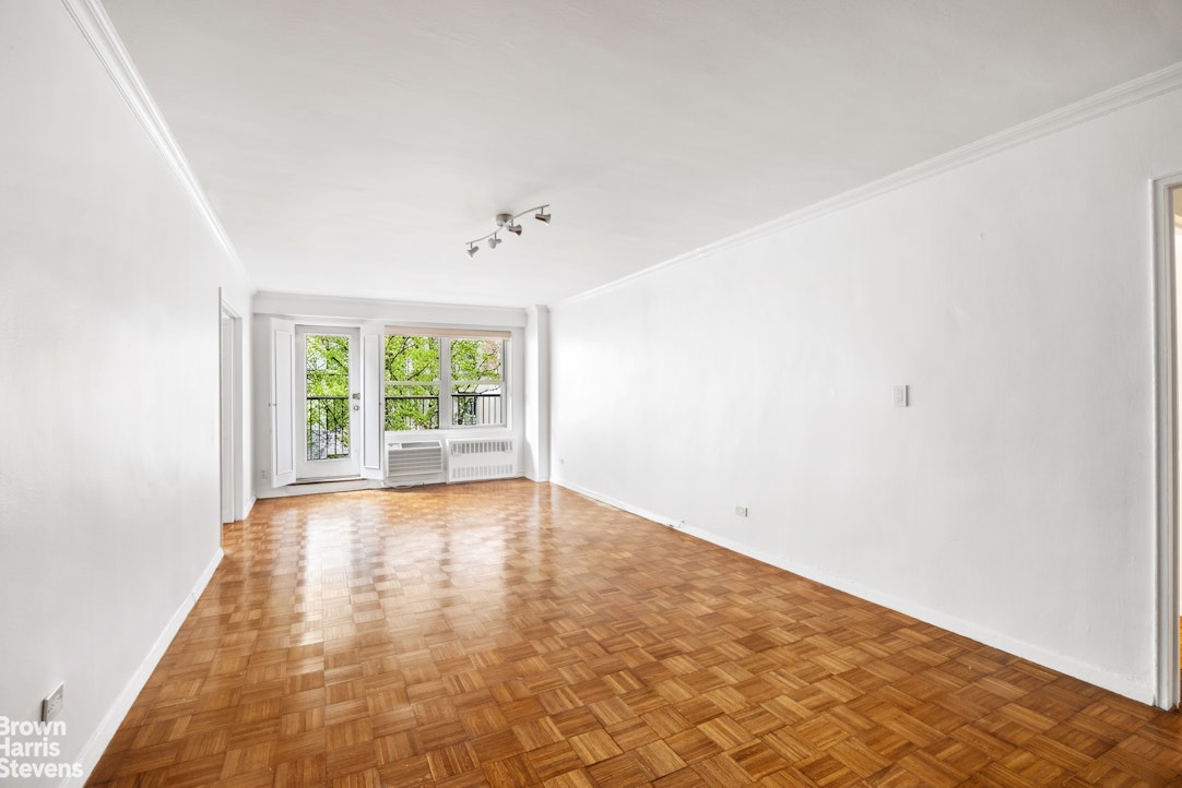 1199 PARK Avenue 3G