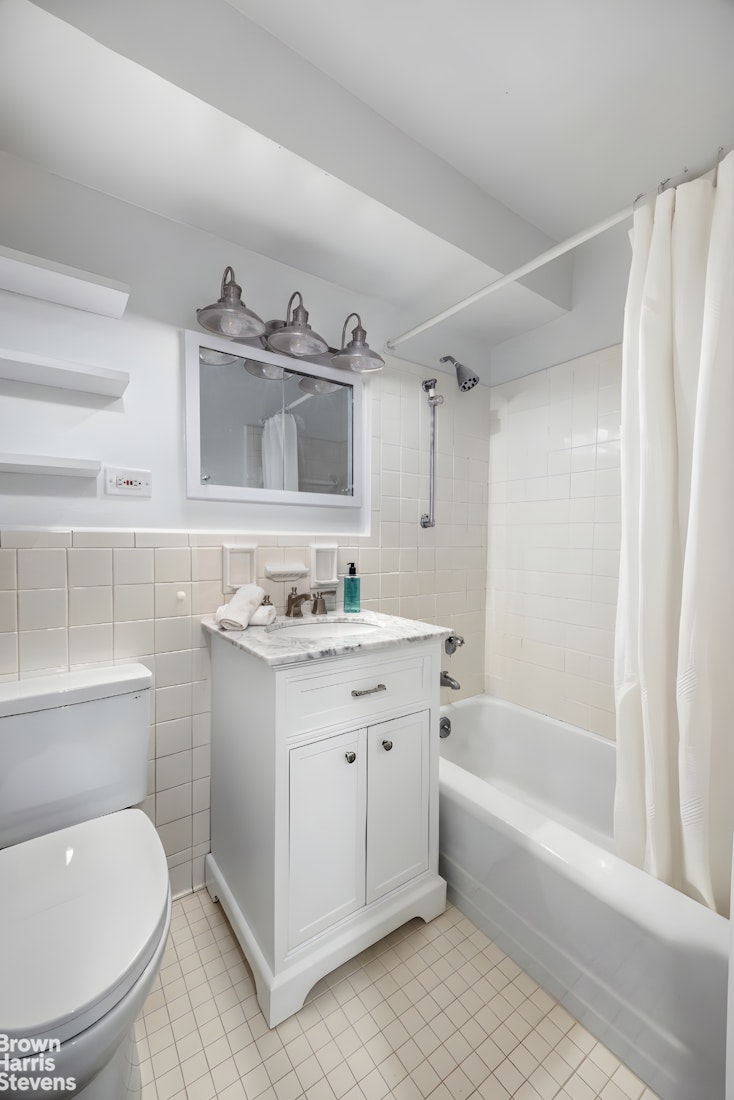 1199 PARK Avenue 3G