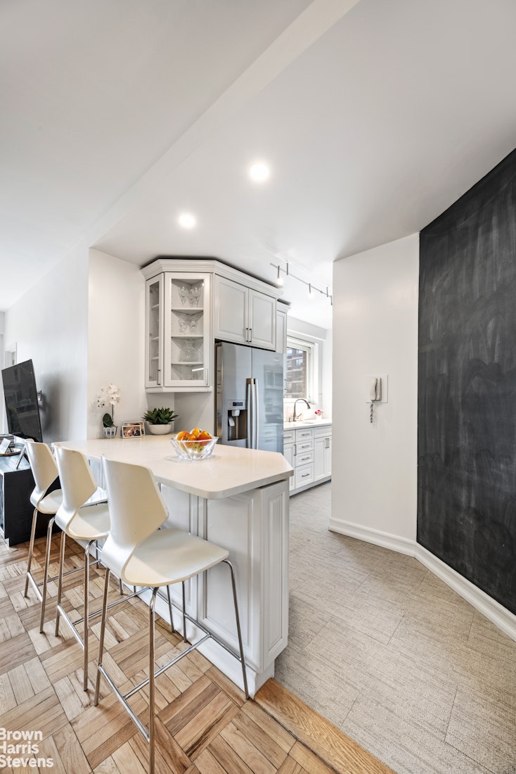 45 E 89TH Street 18G