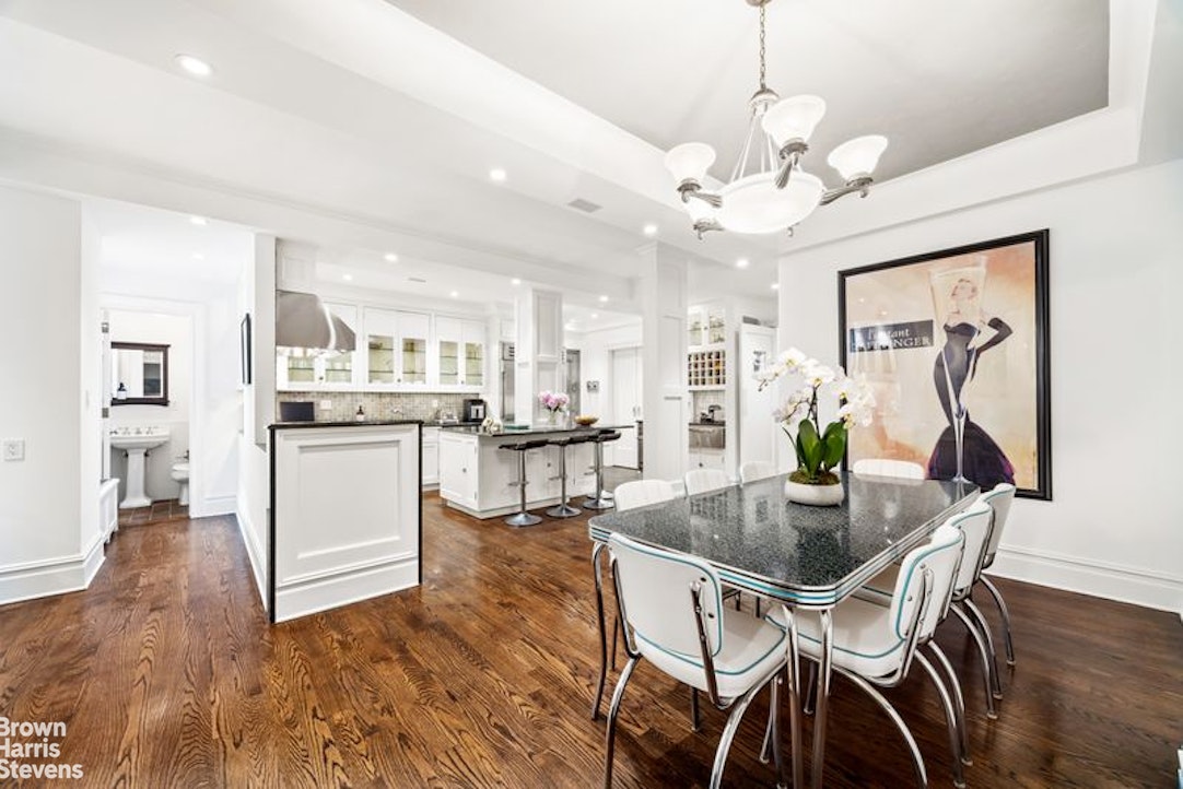 136 E 64TH Street 3C/D