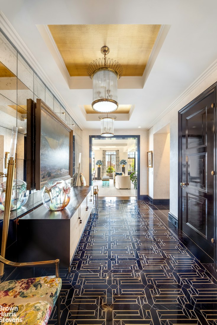 784 PARK Avenue 18B