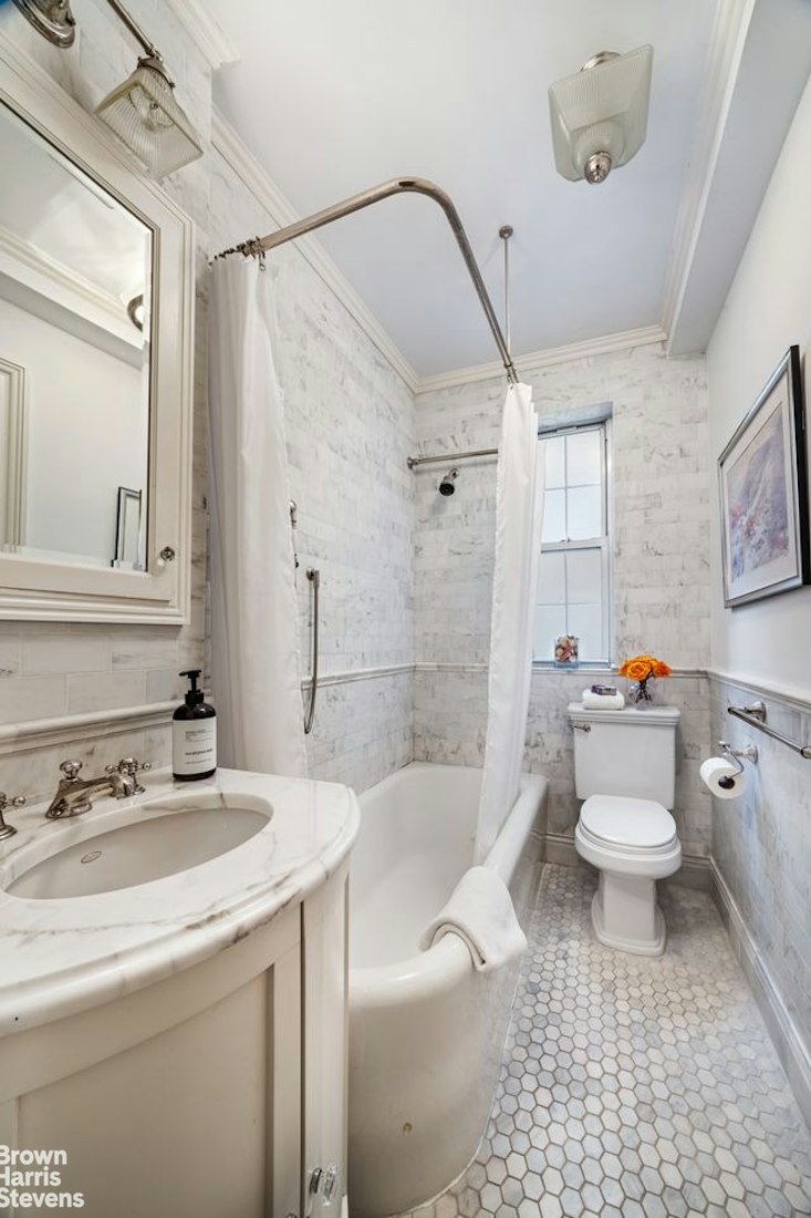 136 E 64TH Street 3C/D