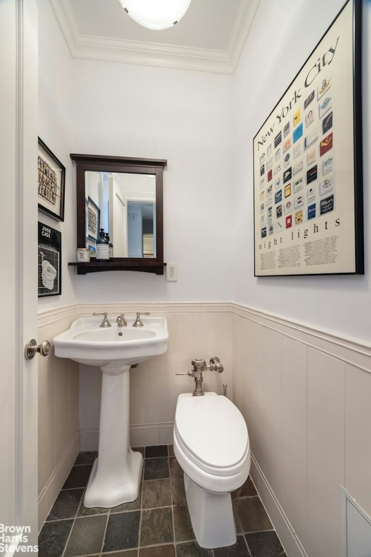 136 E 64TH Street 3C/D