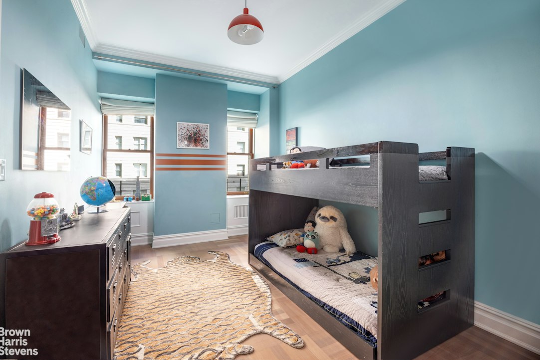 225 W 86TH Street 302