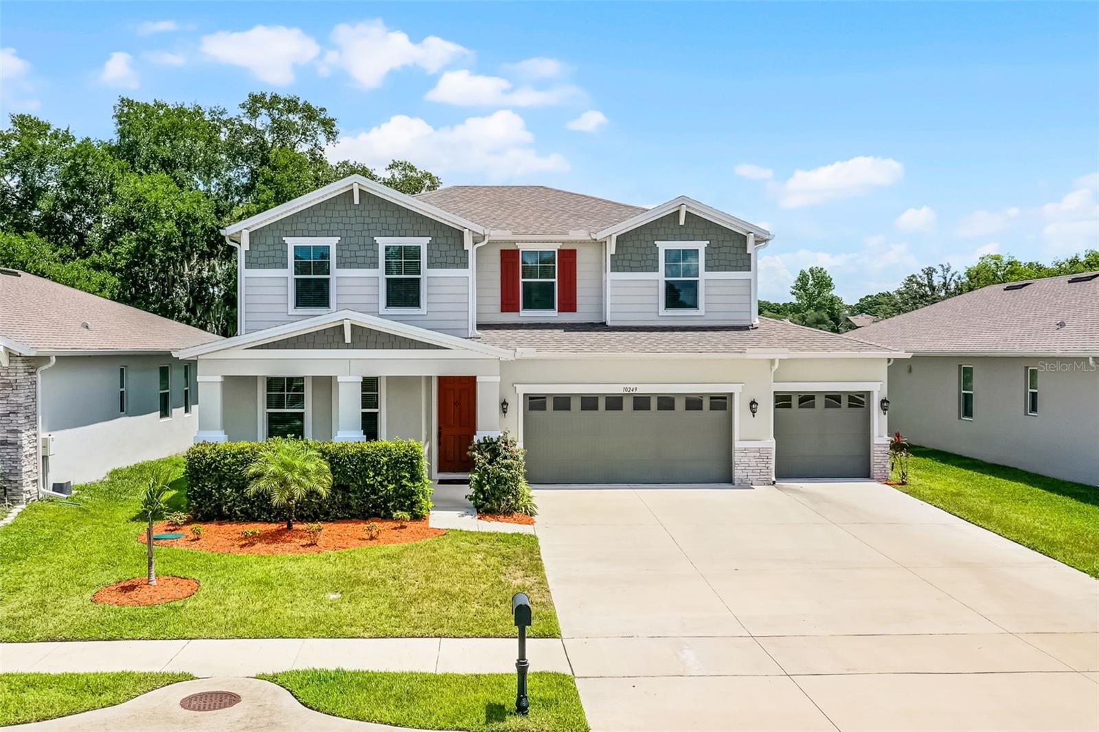 10249 SPRING LAKE DR