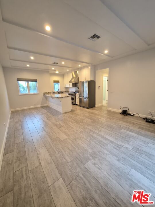 3833 Goodland Ave