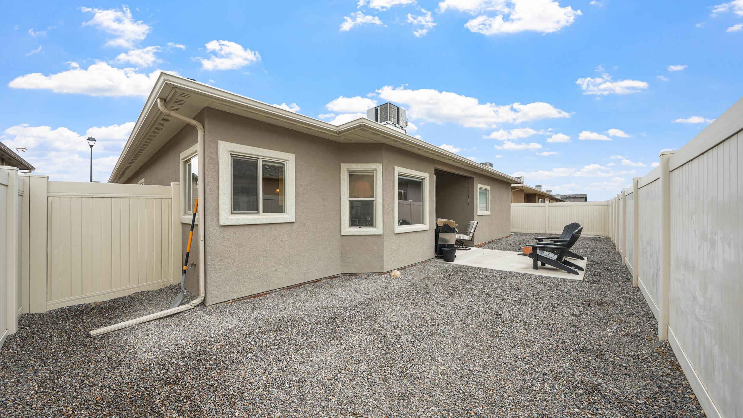 441 Donogal Drive Unit: B