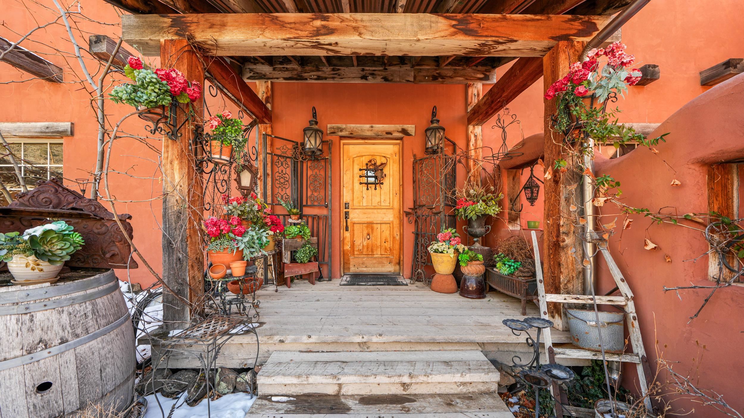 3989 Rapid Creek Road