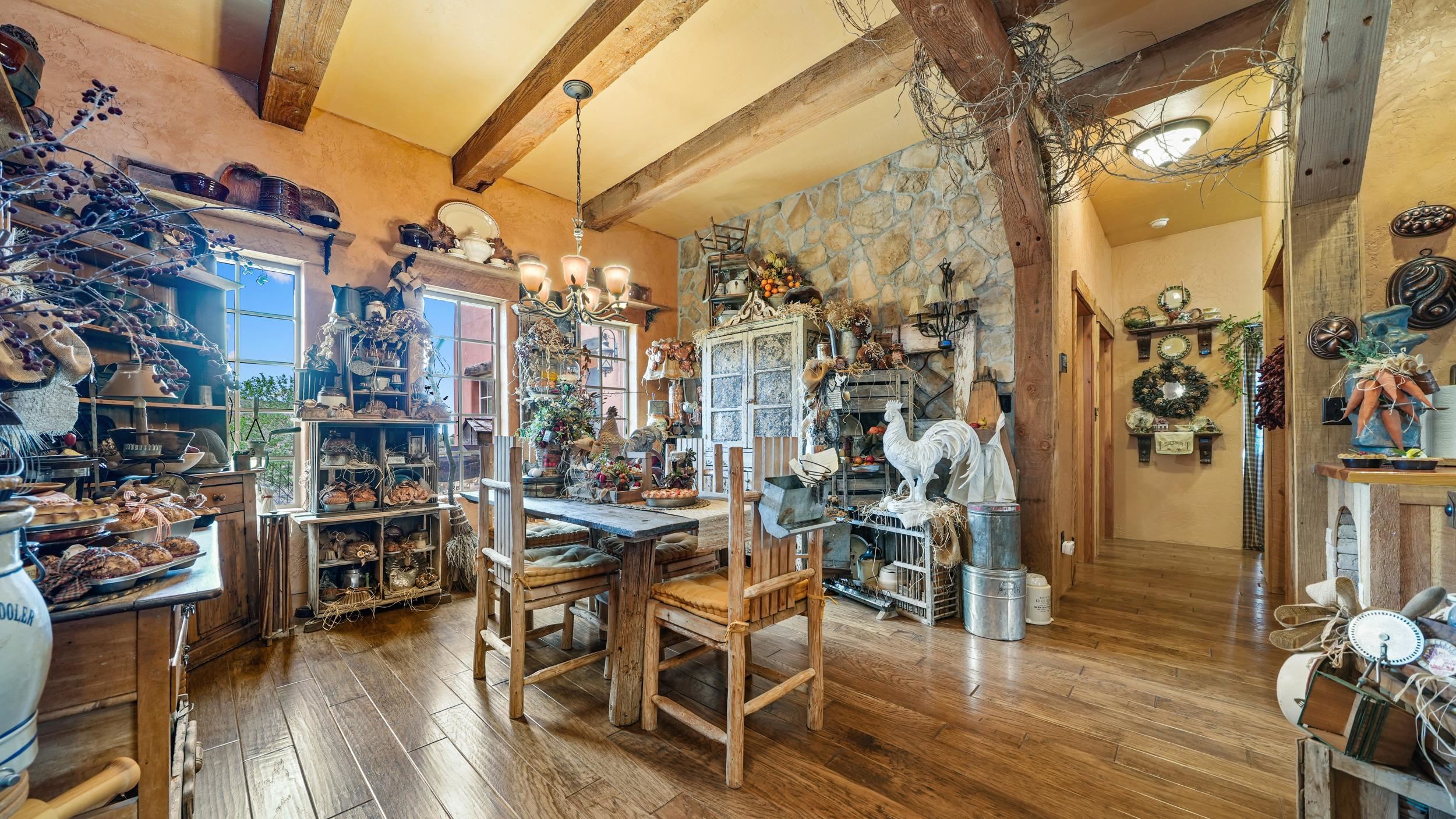 3989 Rapid Creek Road