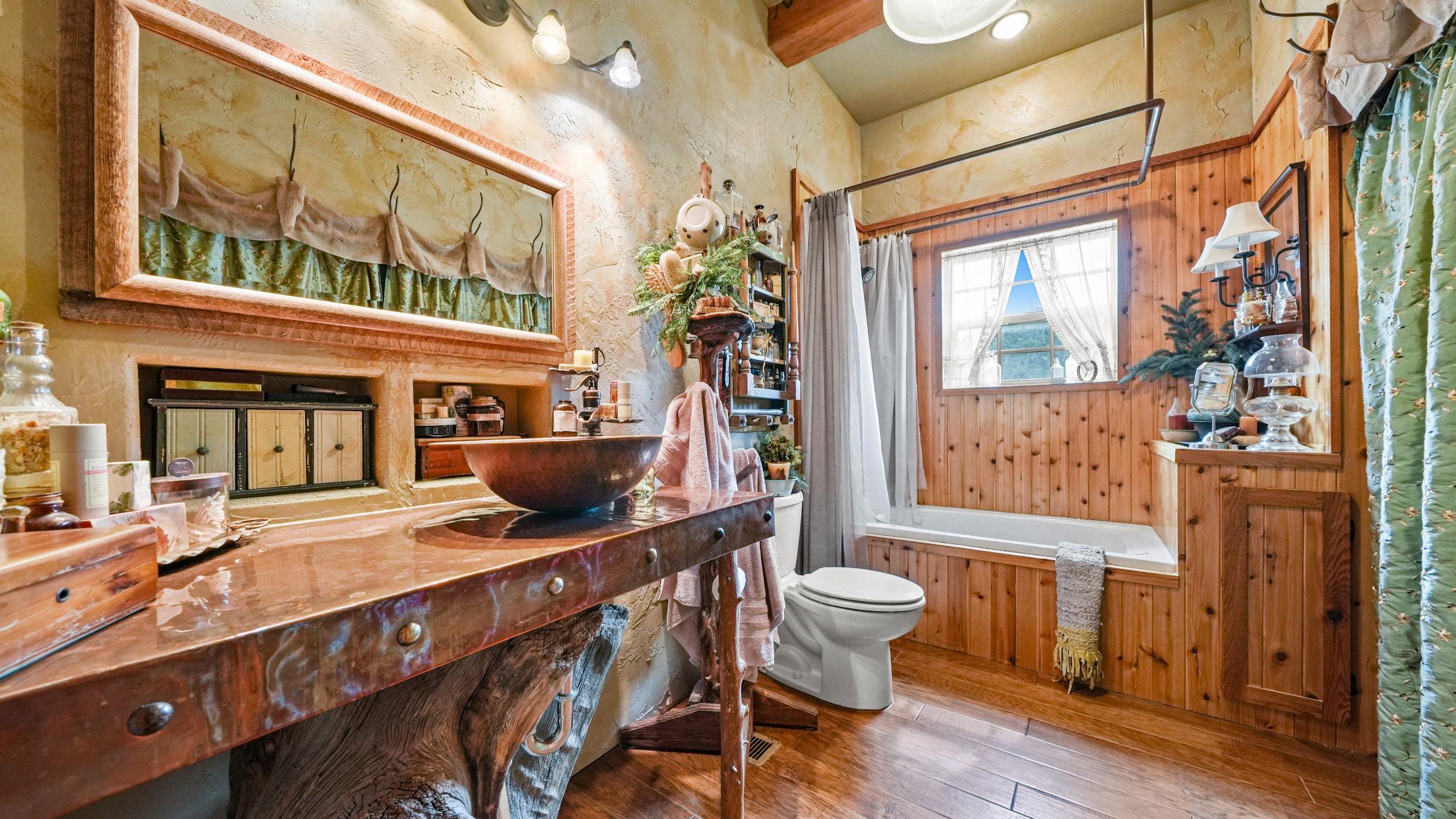 3989 Rapid Creek Road