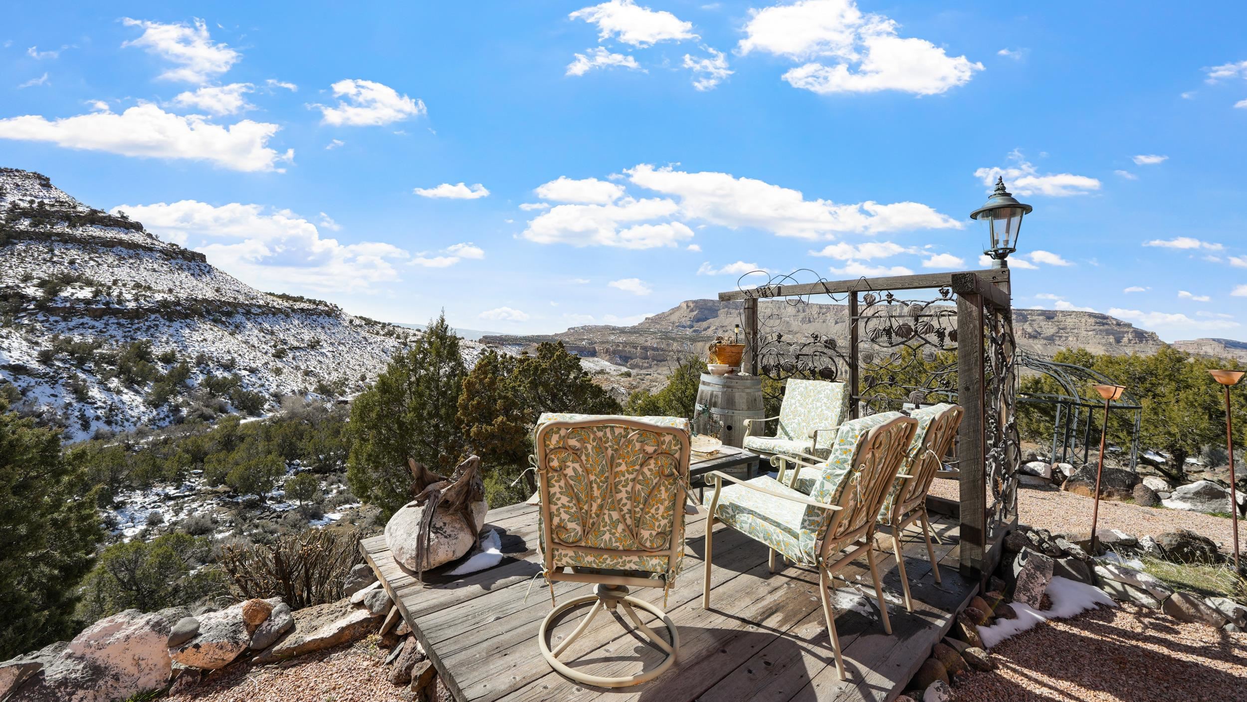 3989 Rapid Creek Road