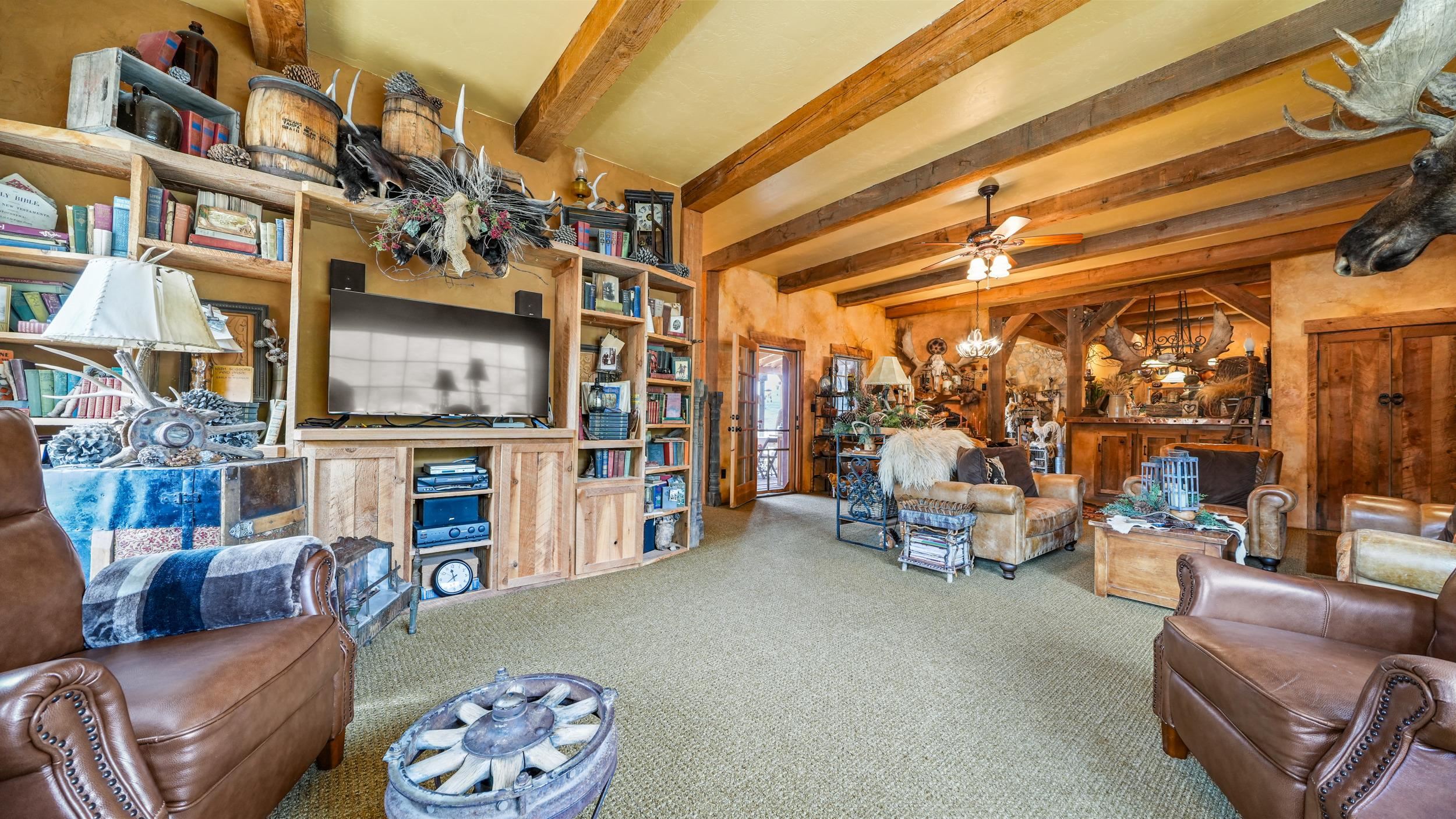 3989 Rapid Creek Road