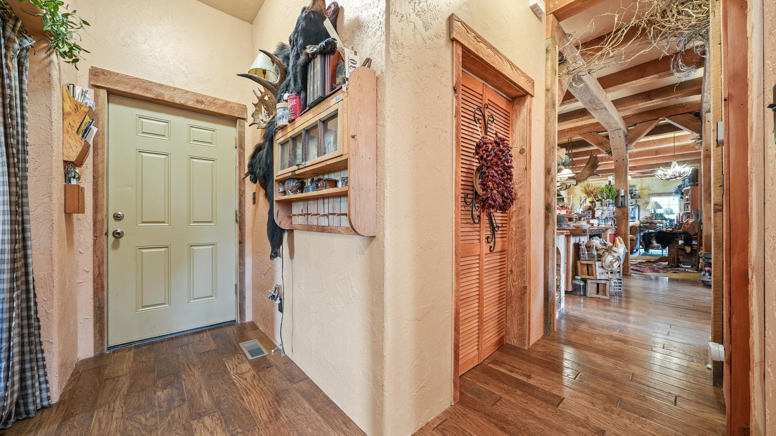 3989 Rapid Creek Road