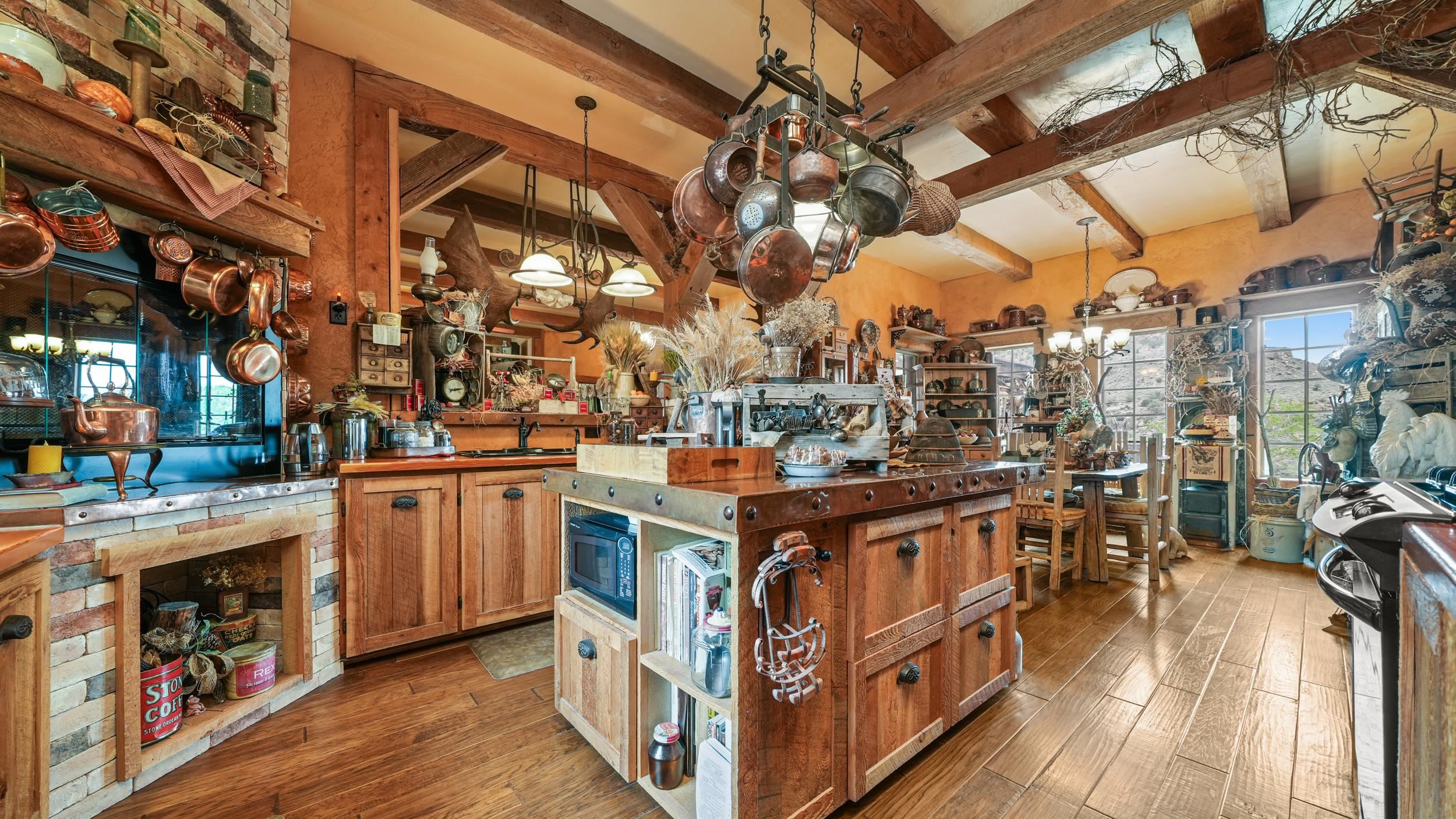 3989 Rapid Creek Road