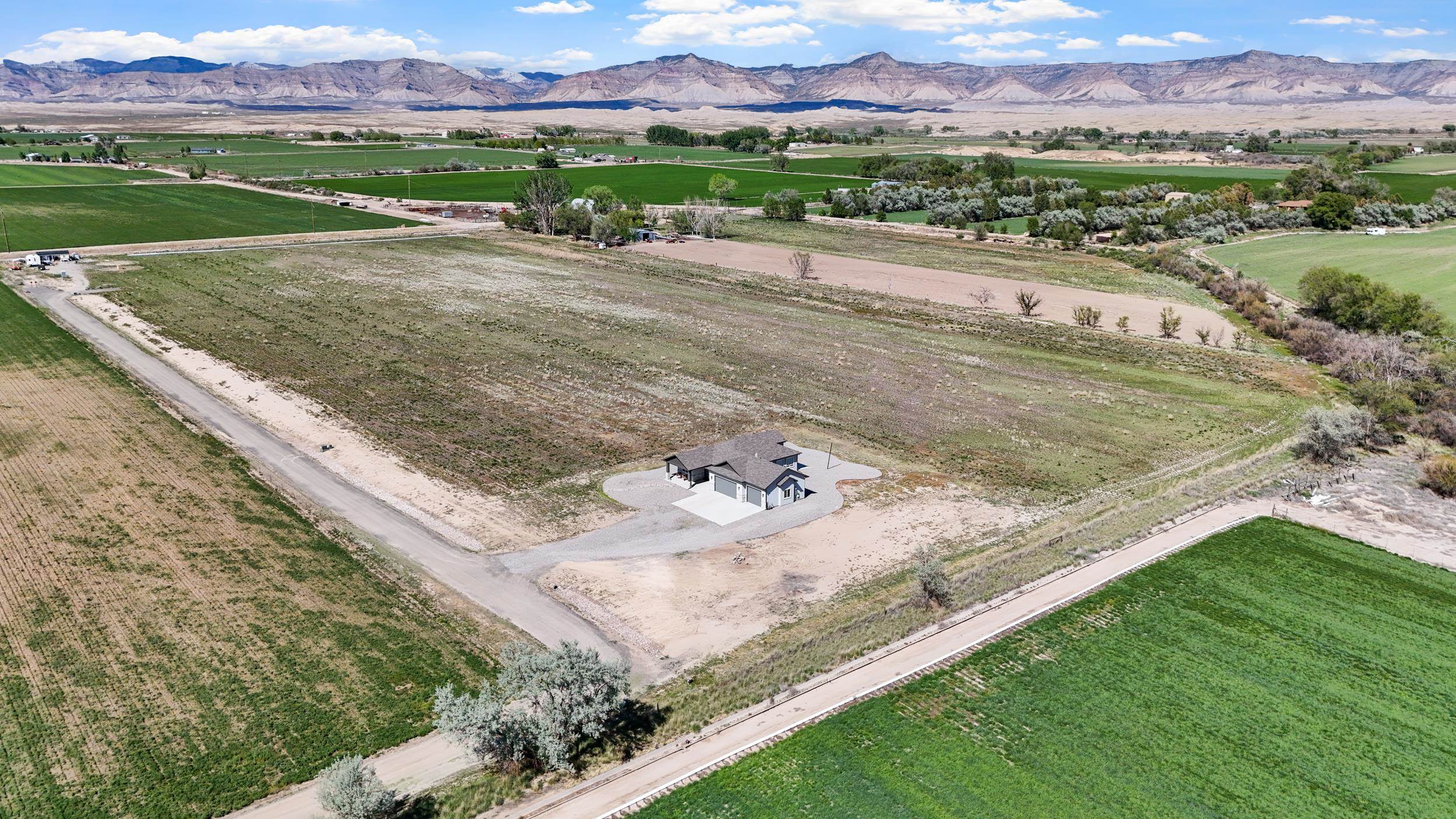 1240 21 Road