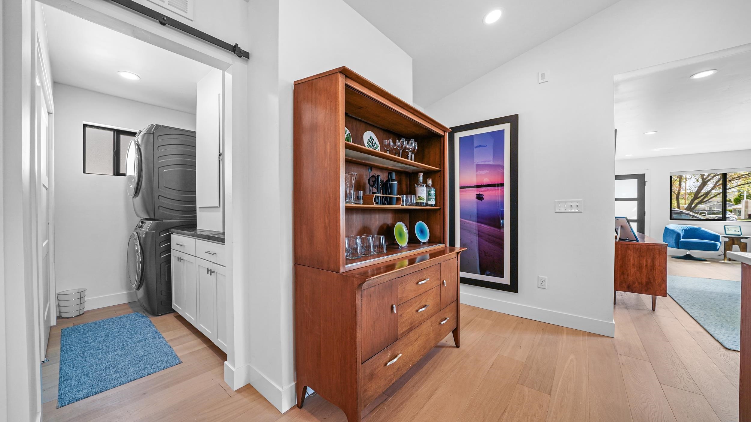 140 W 4th Street