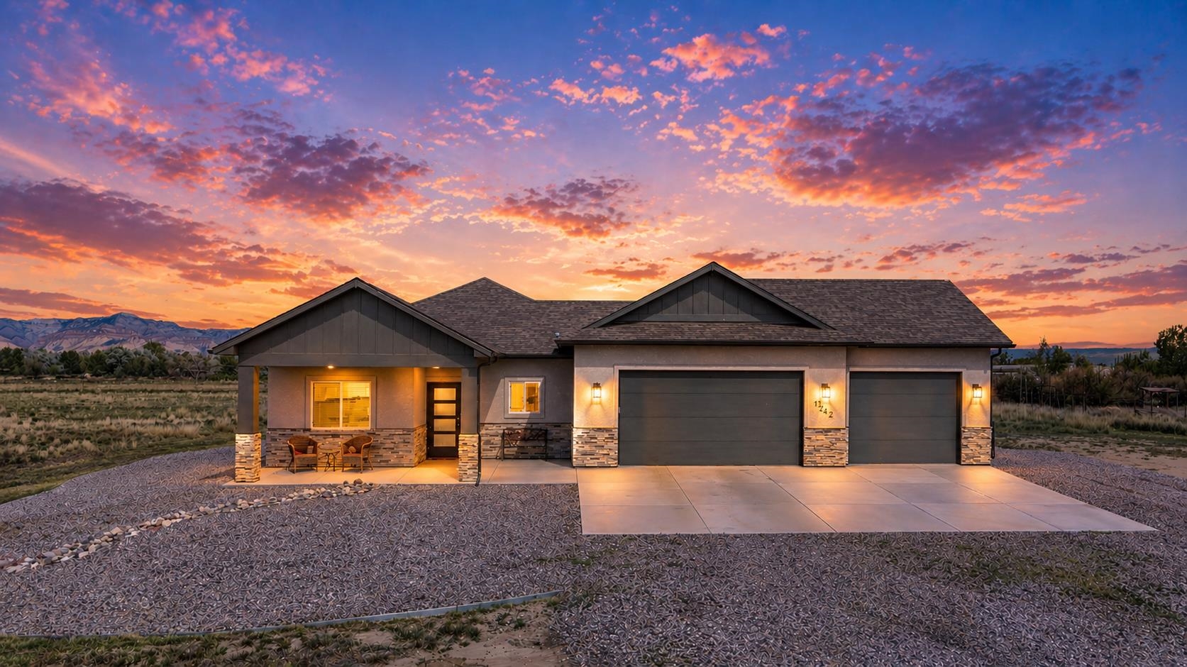 1240 21 Road