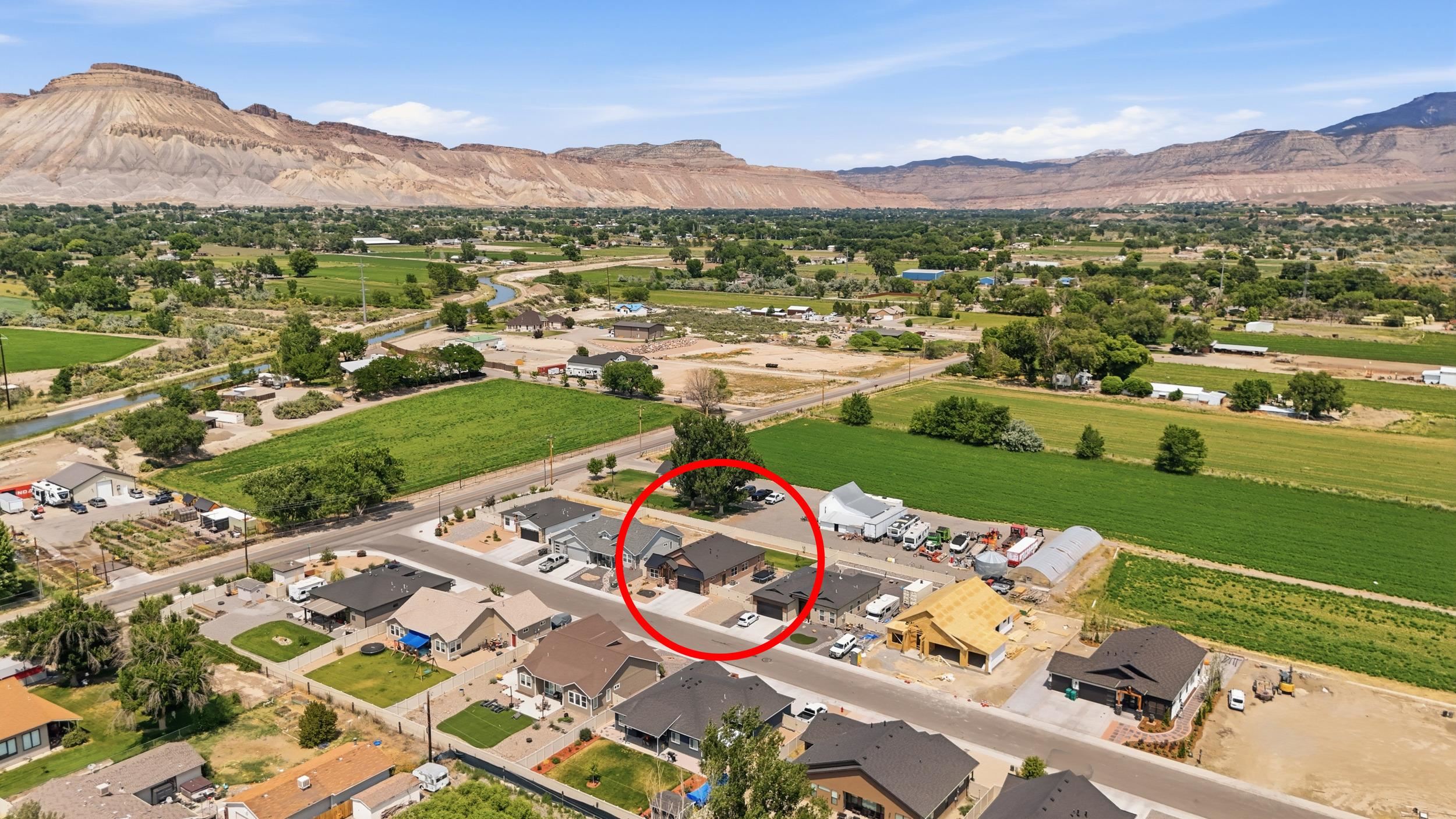 526 Desert Peach Street