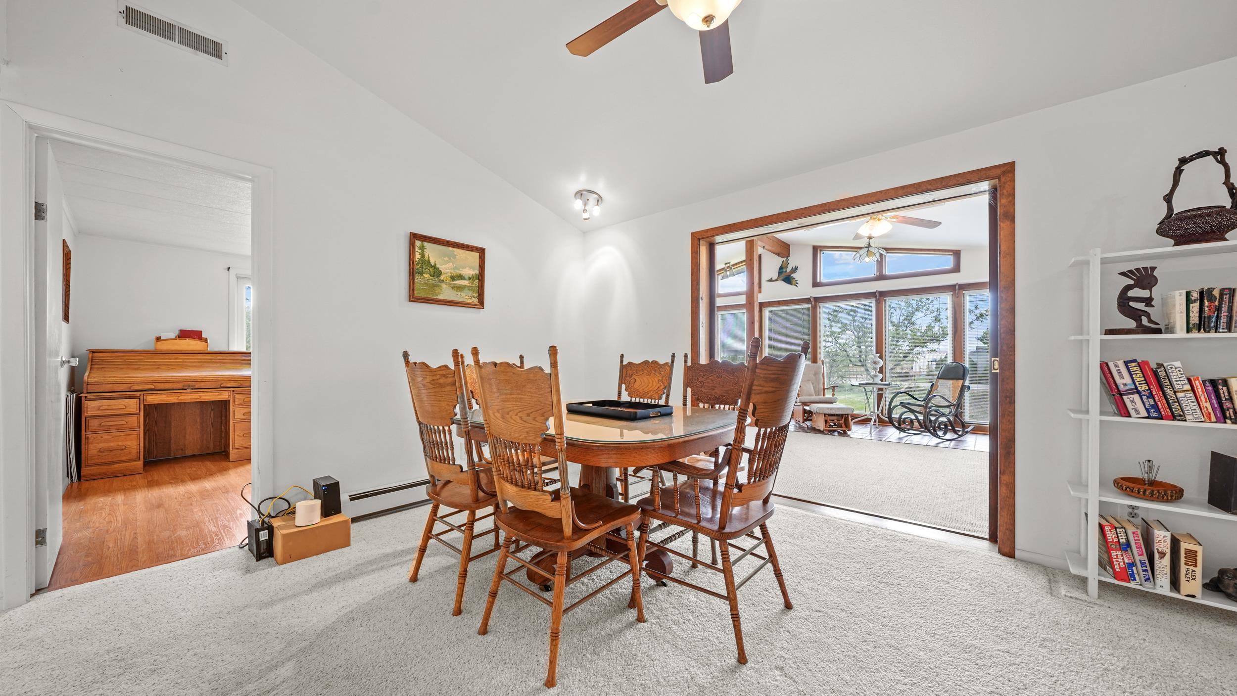 3402 G Road