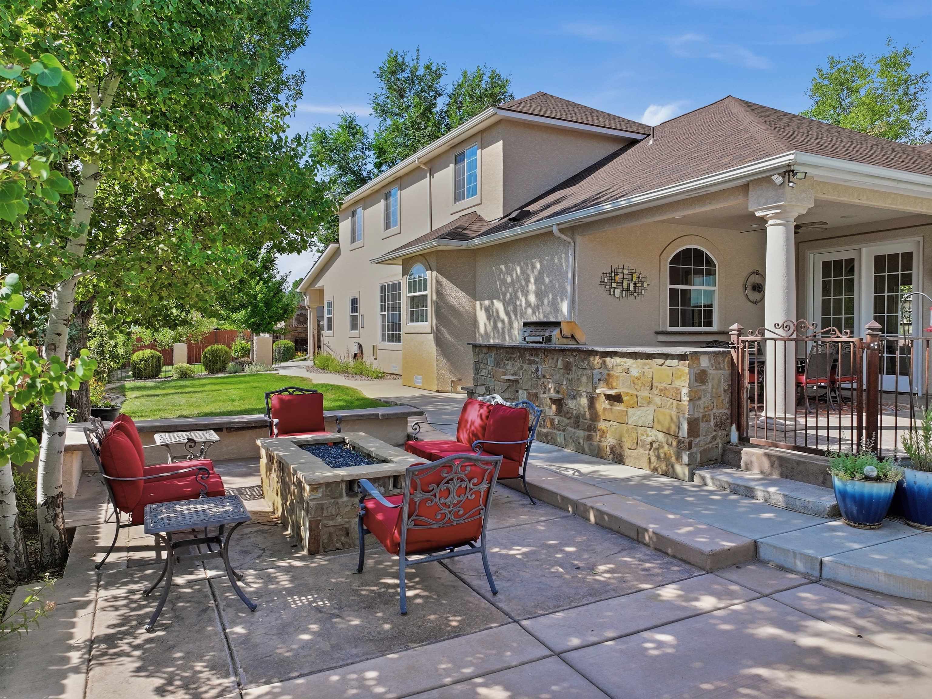 714 Foxwood Court