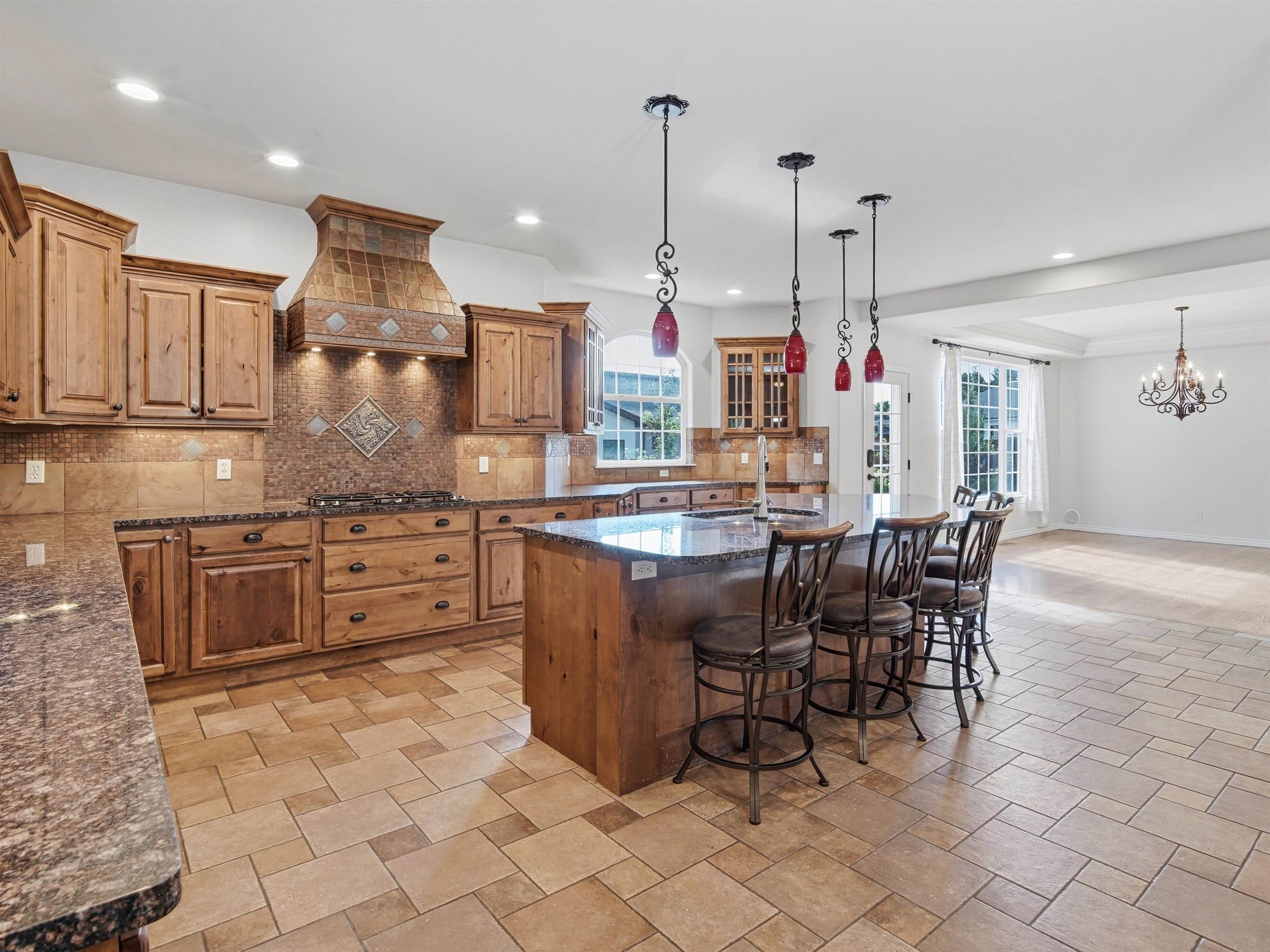 714 Foxwood Court