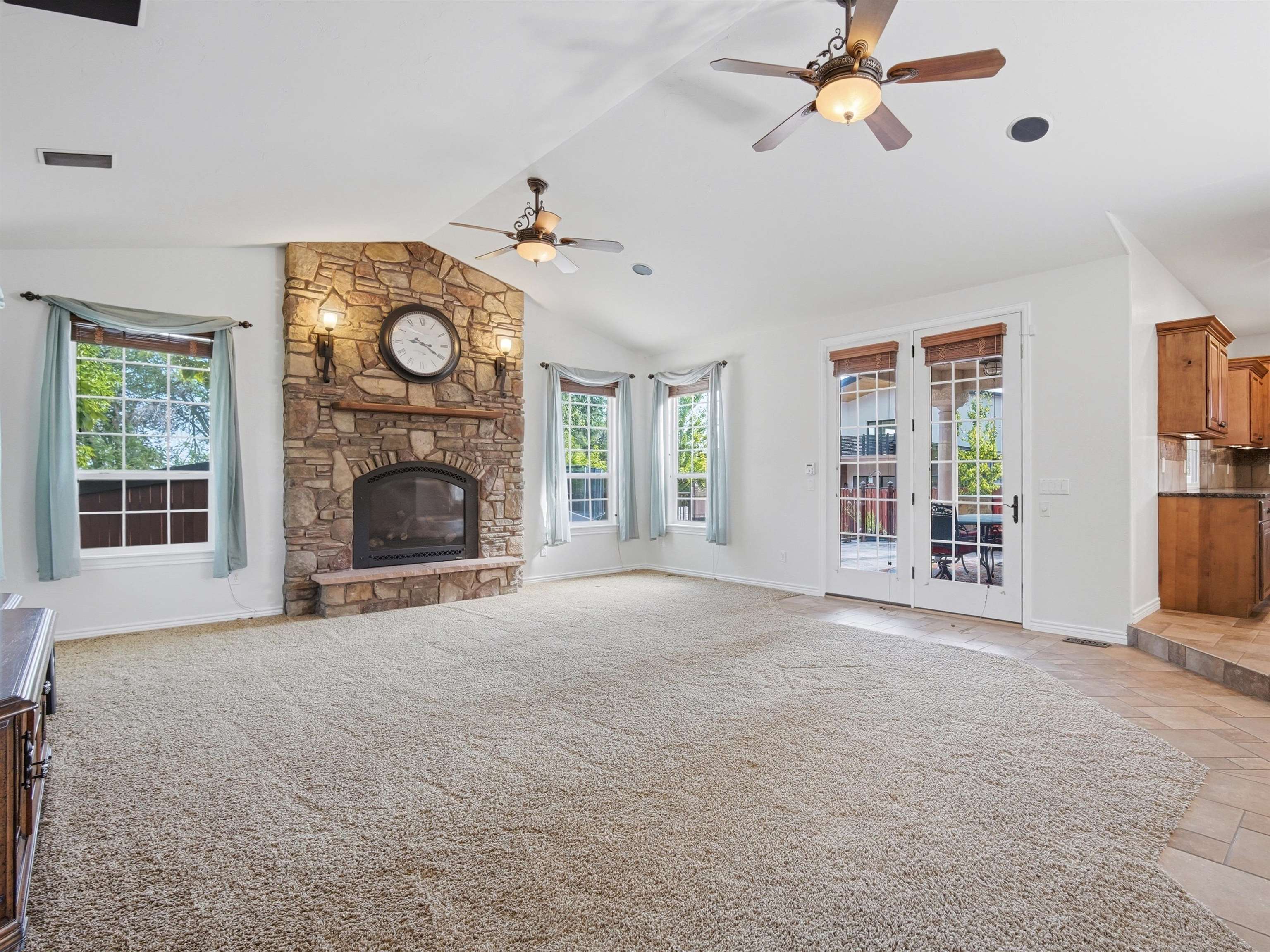 714 Foxwood Court