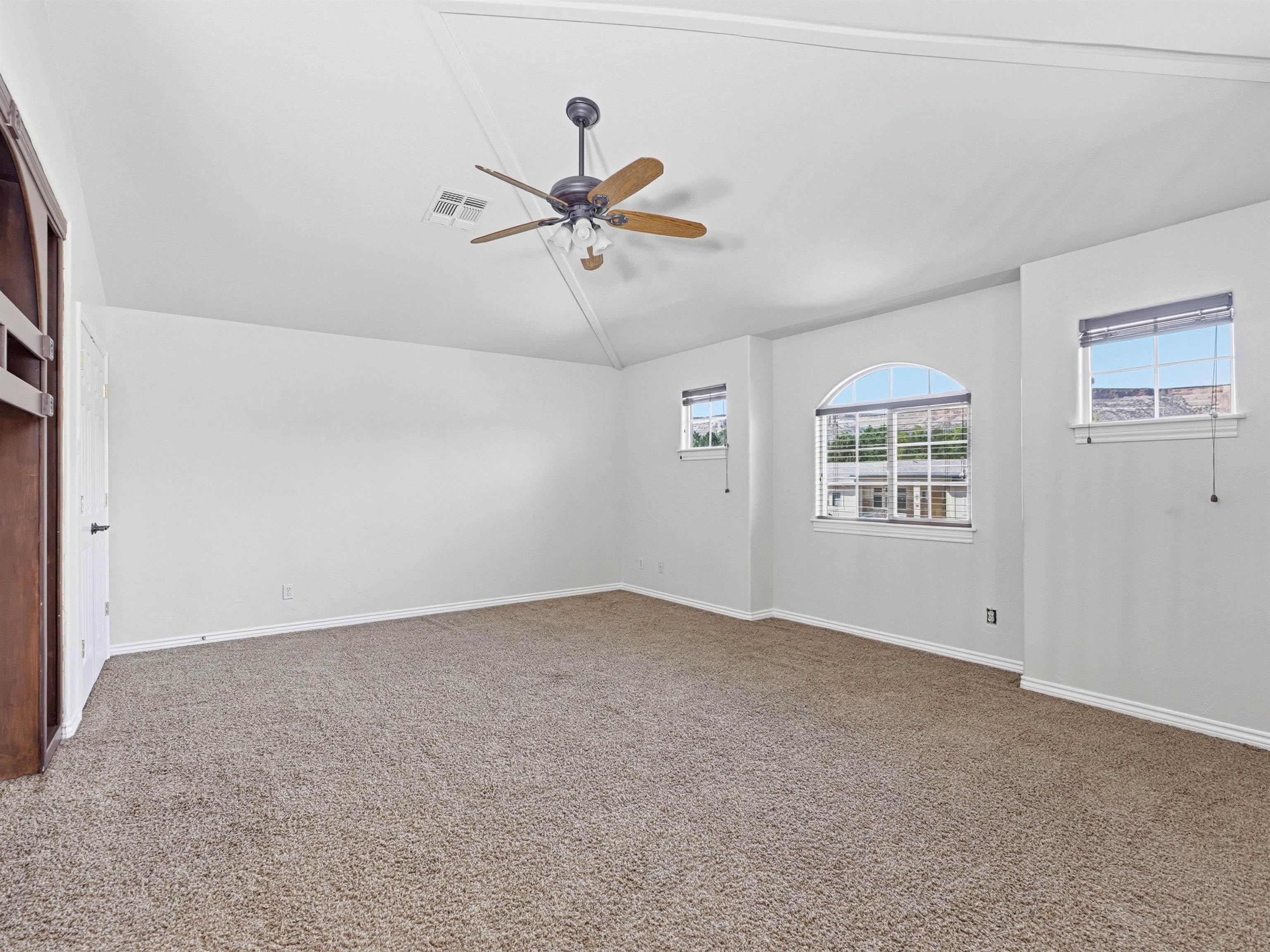 714 Foxwood Court