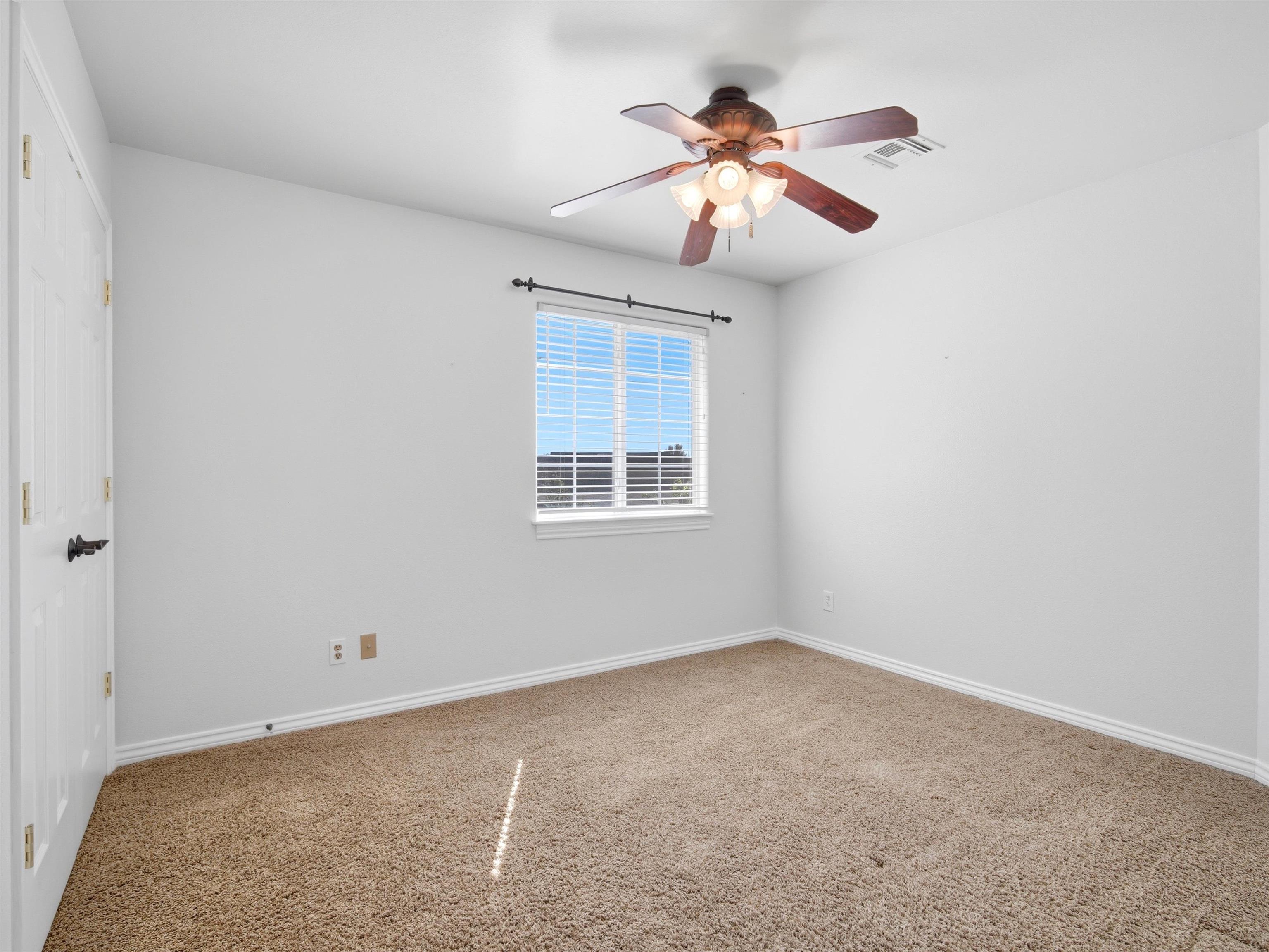 714 Foxwood Court