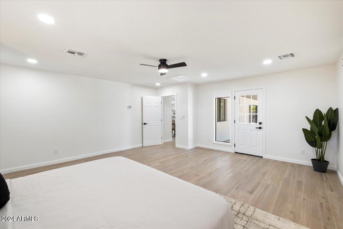 1001 W LAS PALMARITAS Drive