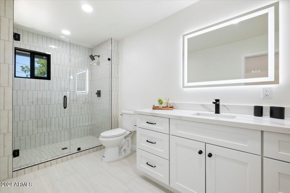 1001 W LAS PALMARITAS Drive