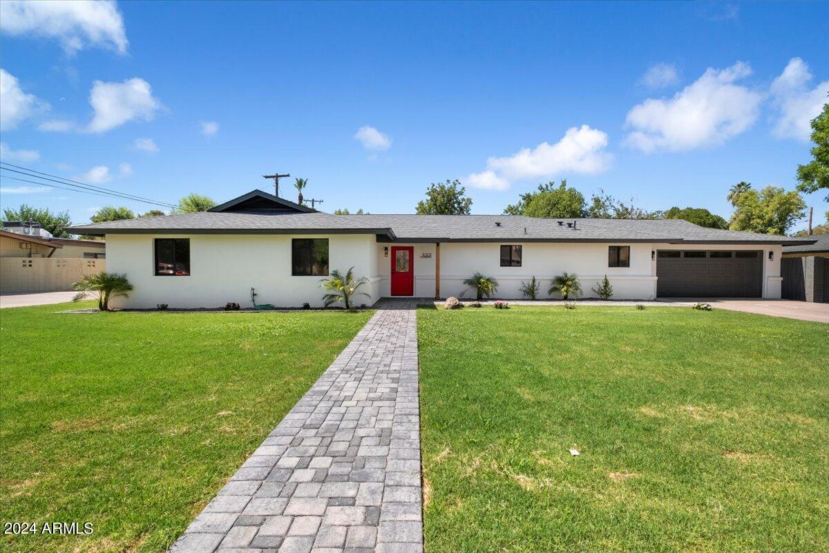 1001 W LAS PALMARITAS Drive