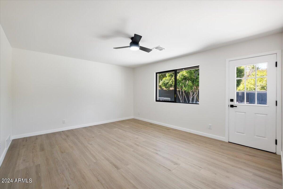 1001 W LAS PALMARITAS Drive