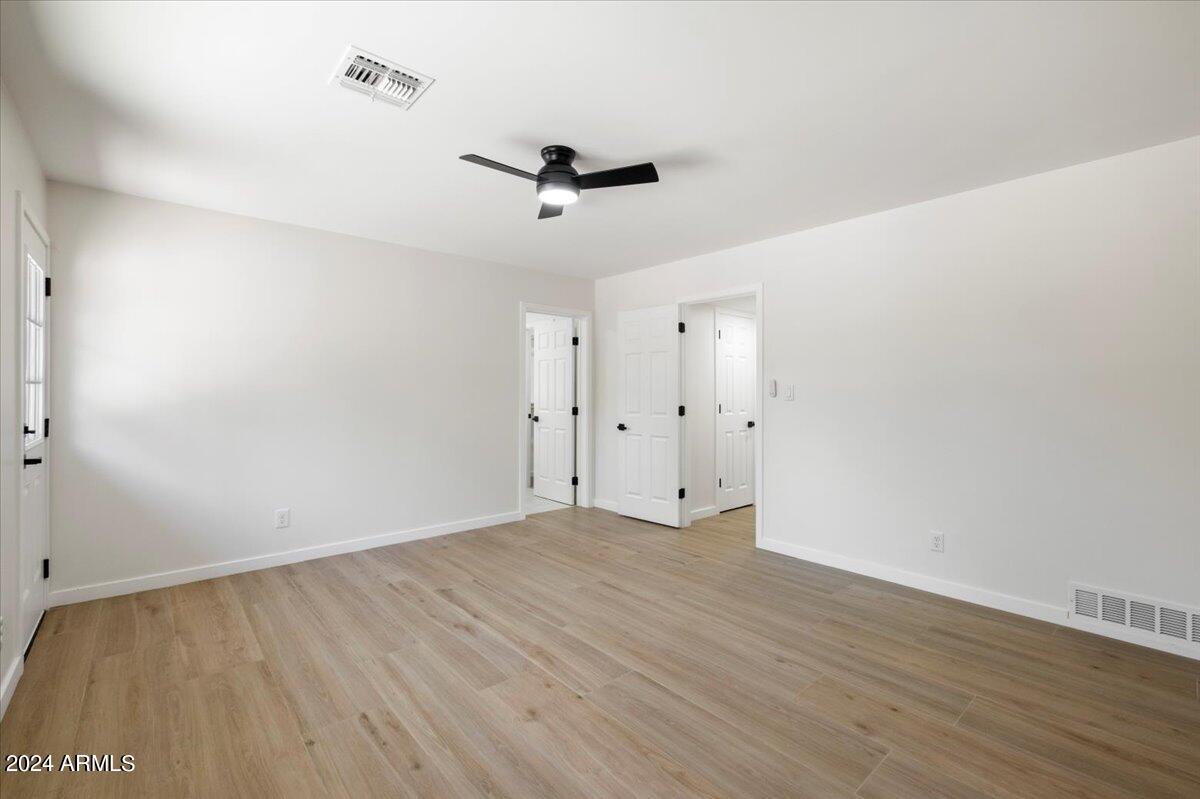 1001 W LAS PALMARITAS Drive