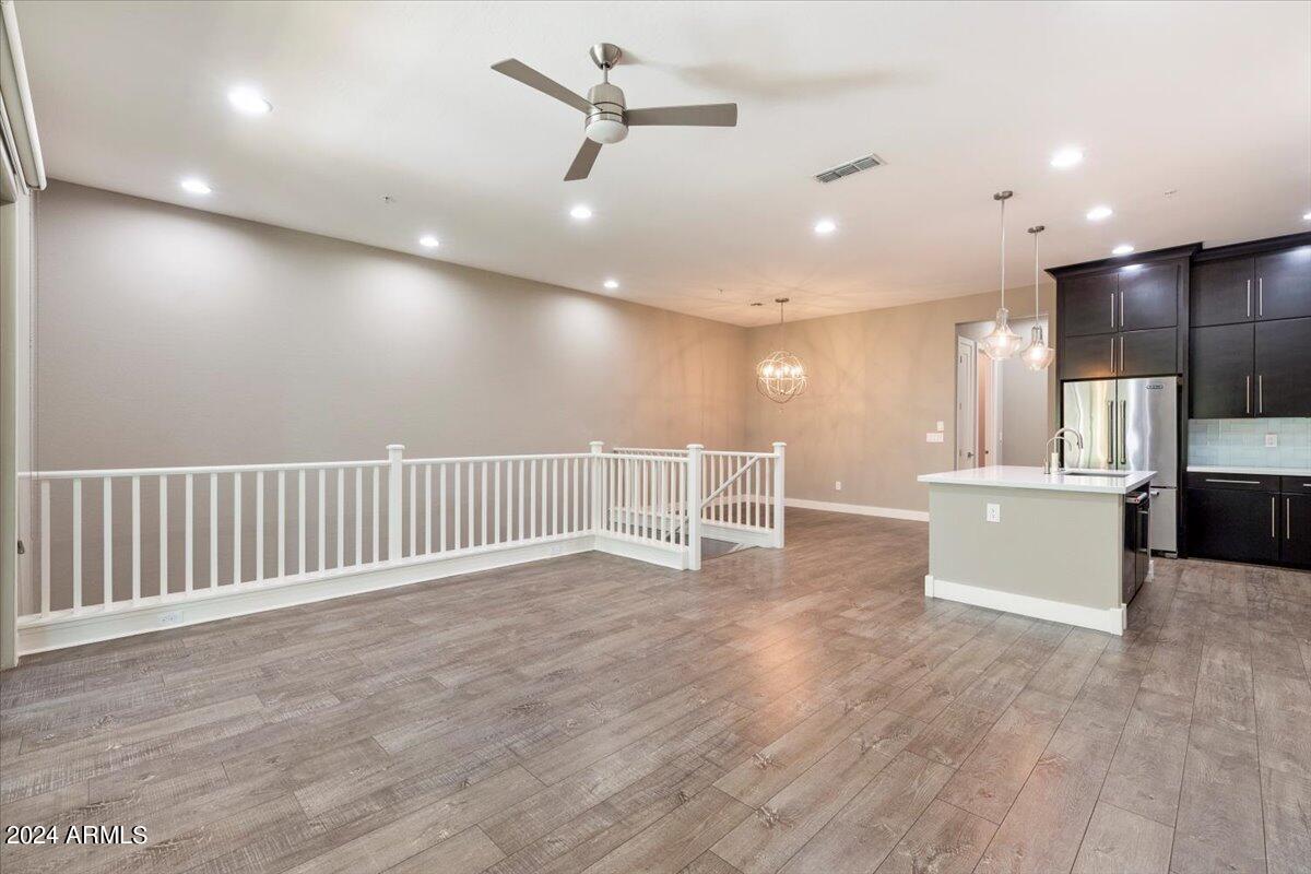 6565 E THOMAS Road, 1033