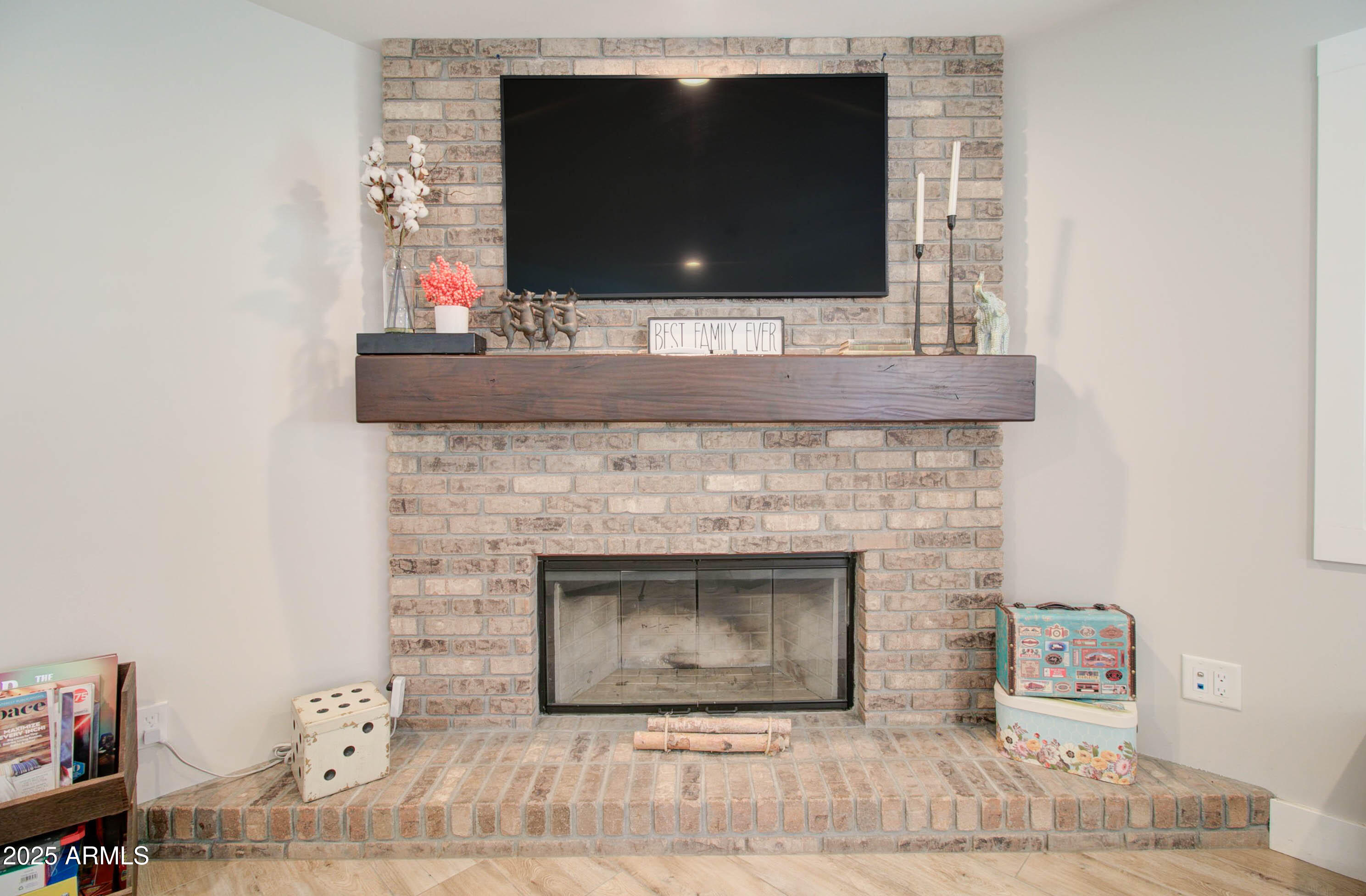 3522 S KACHINA Drive