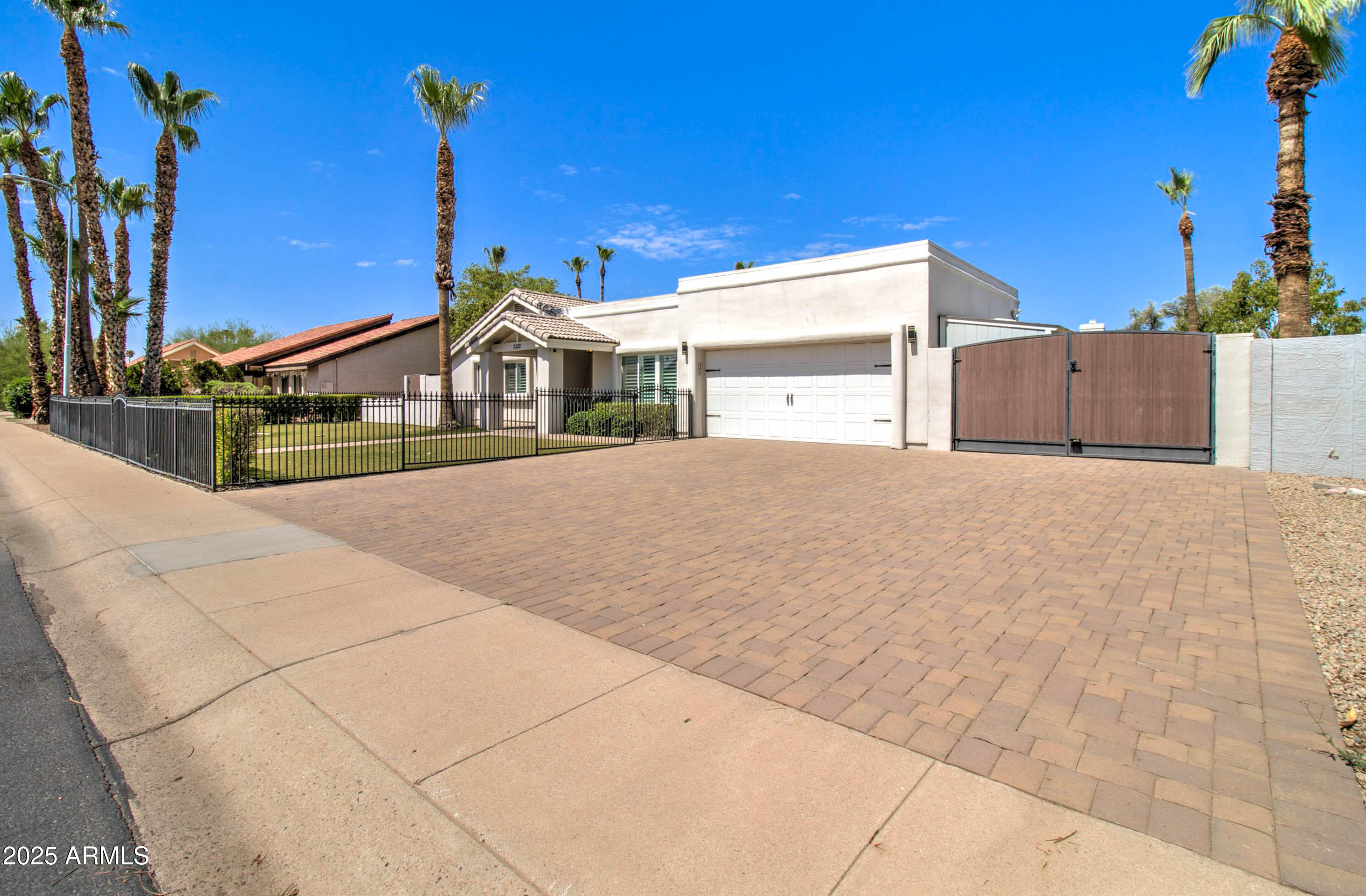 3522 S KACHINA Drive