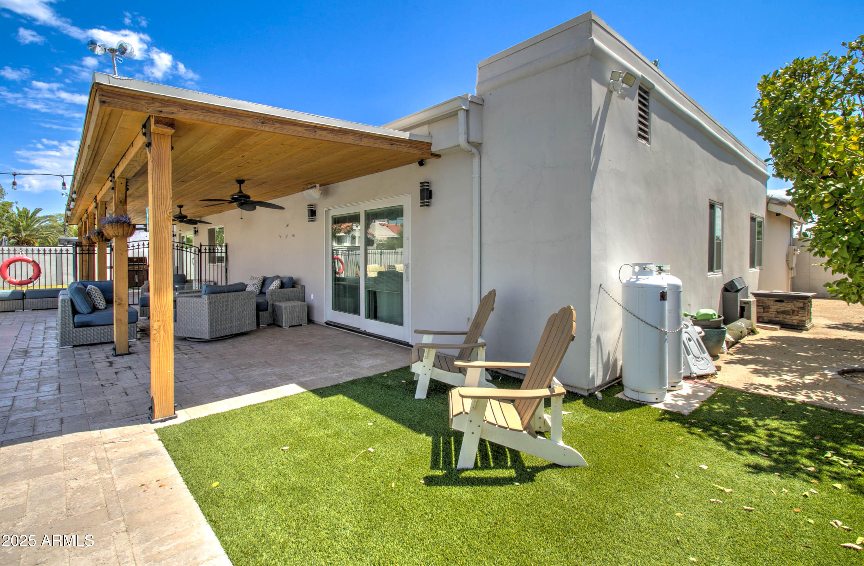 3522 S KACHINA Drive