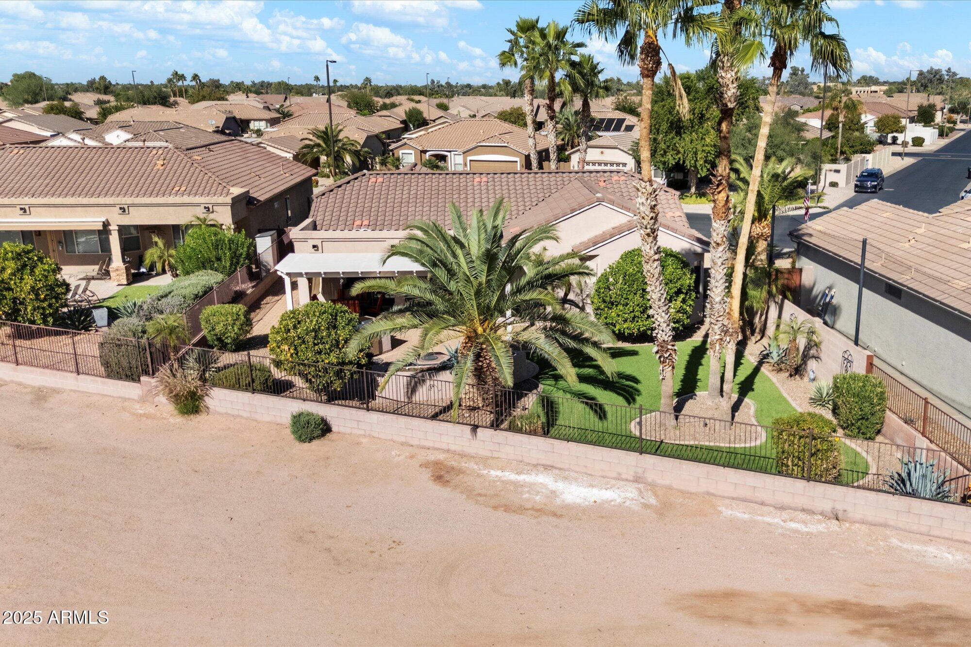 3511 E FIRESTONE Drive