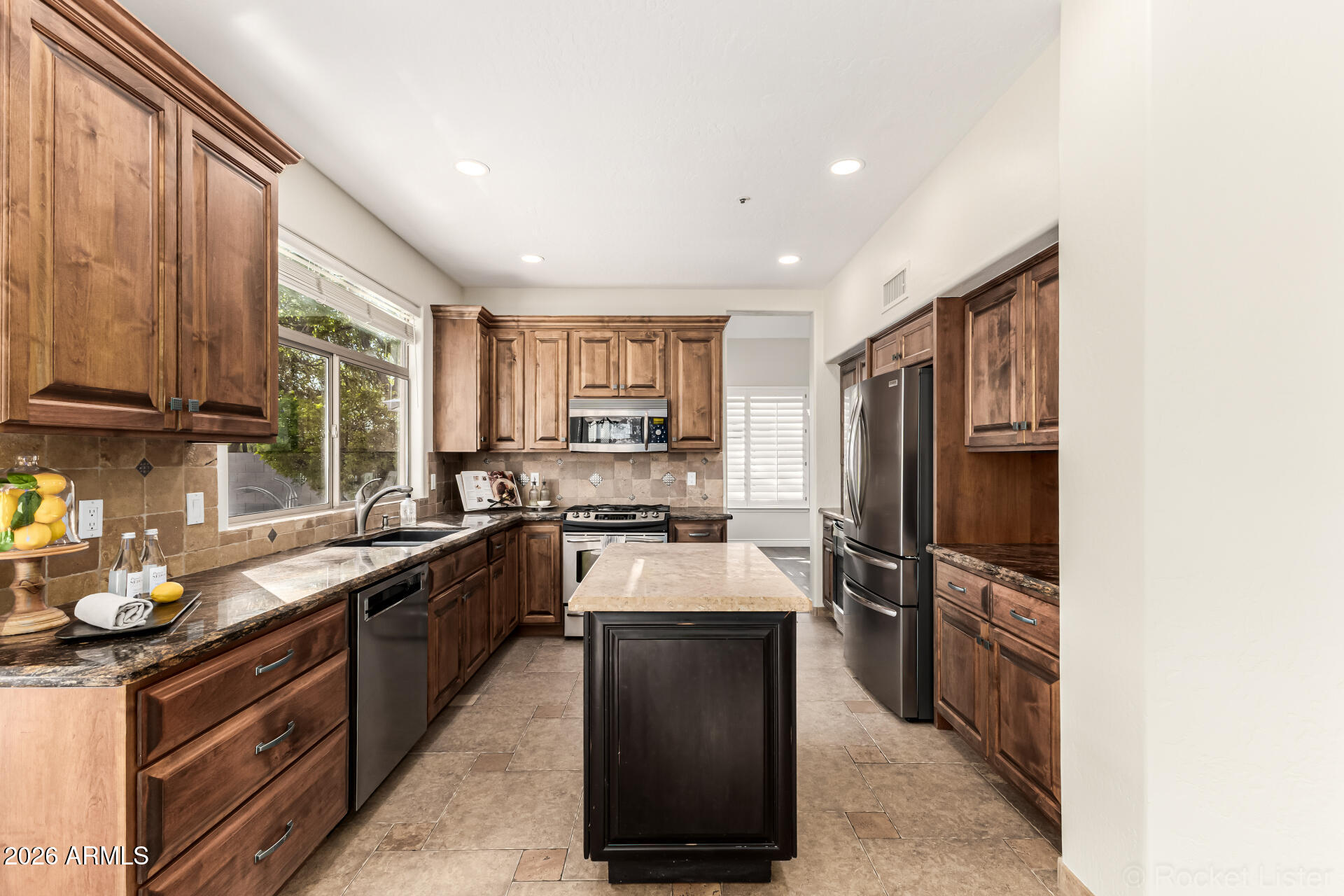 9719 E PINE VALLEY Road