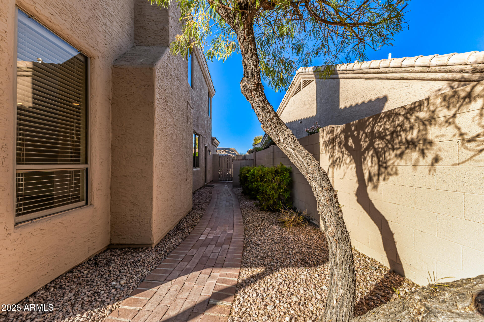 9719 E PINE VALLEY Road