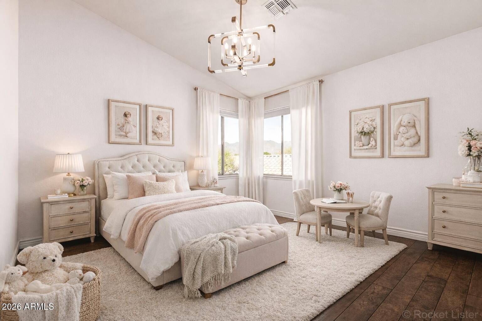 9719 E PINE VALLEY Road