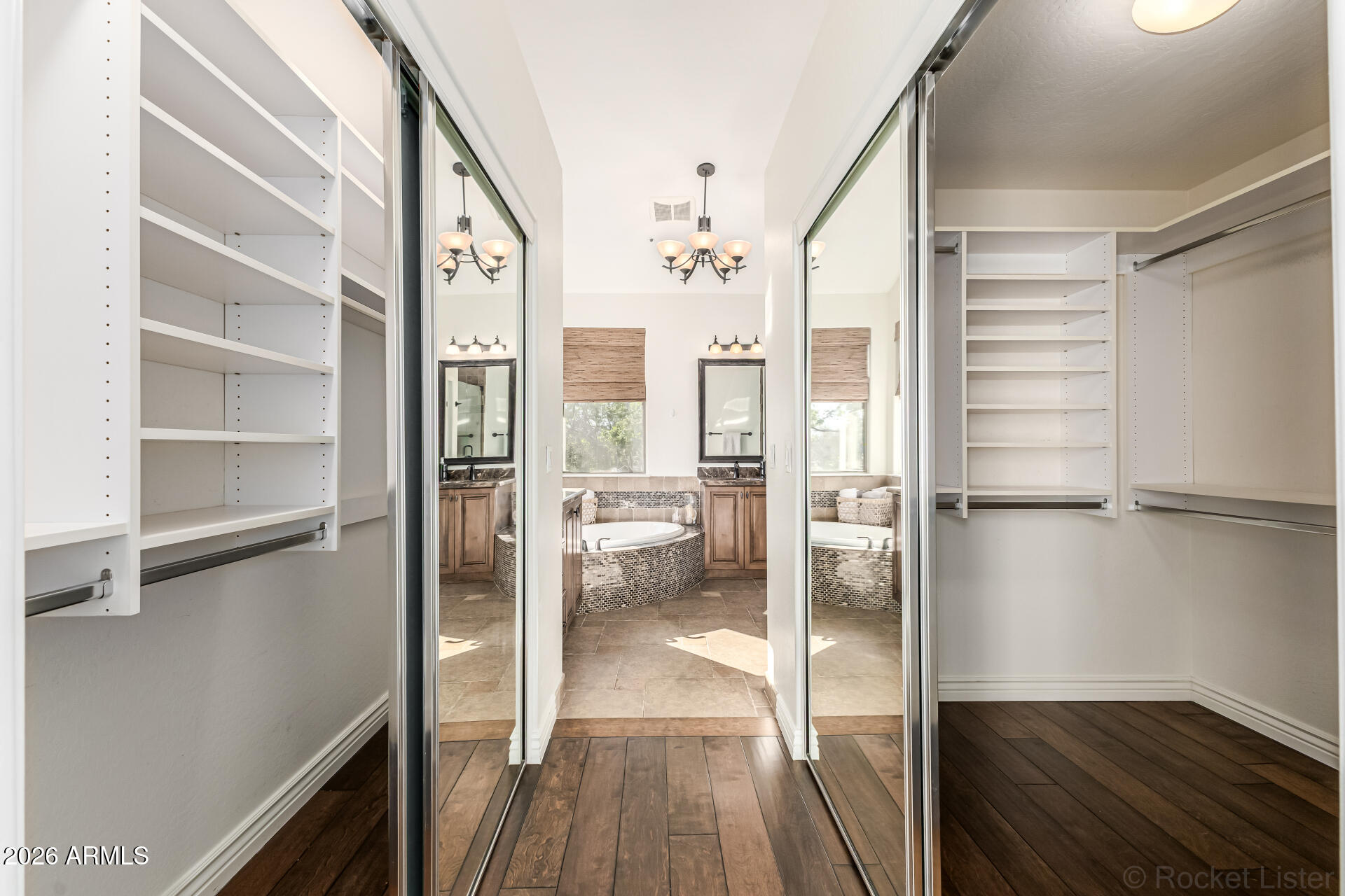 9719 E PINE VALLEY Road