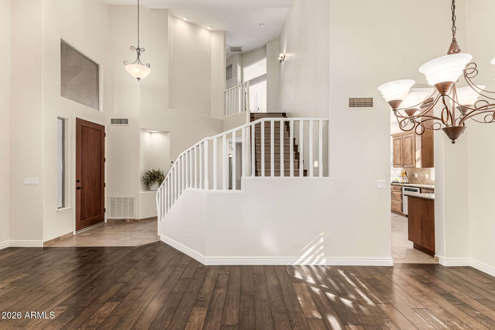 9719 E PINE VALLEY Road